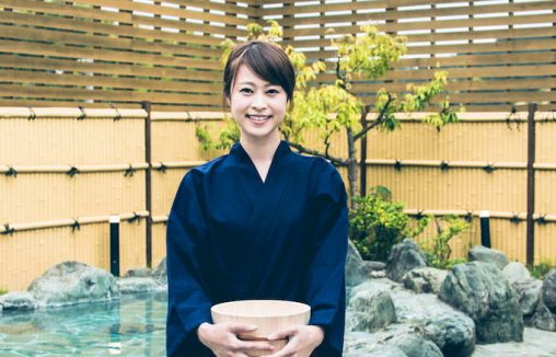 【紹介】温泉施設で清掃・フロント