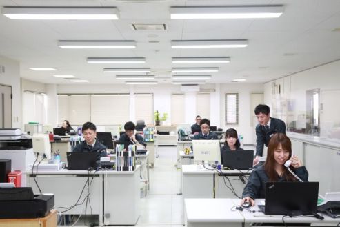 【紹介】機器メーカーで営業サポート事務
