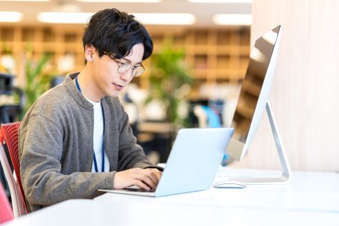 【派遣】システム会社でデータ加工・管理