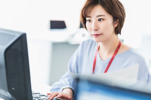 【派遣】工場内でPC入力などの一般事務