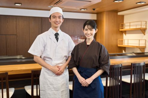 【紹介】寿司店の店舗スタッフ（店長候補）